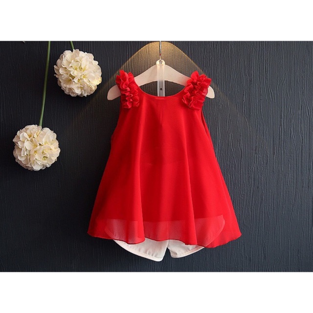 Set áo đỏ quần trắng