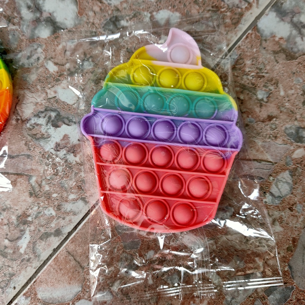 Đồ chơi Pip Pop cầm tay giảm căng thẳng stress dành cho cả người lớn và trẻ em