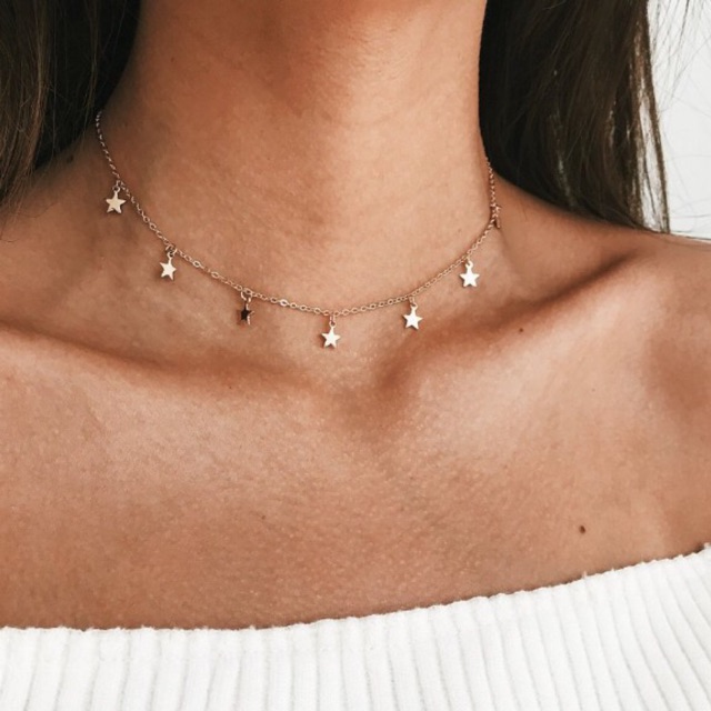 STAR NECKLACE