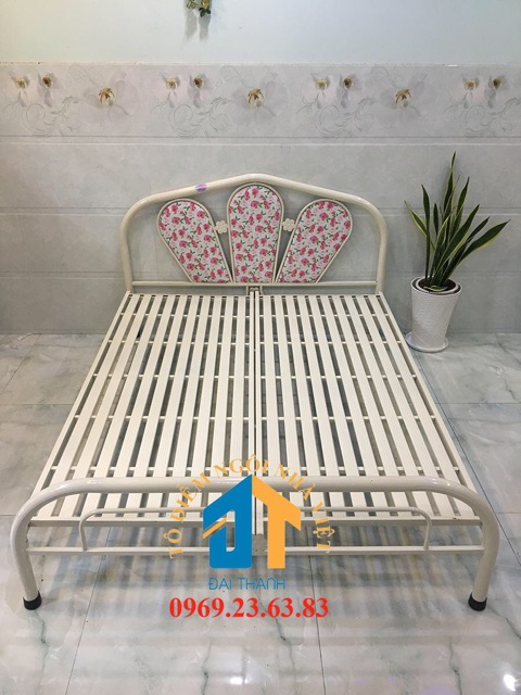 Giường sắt 1m6x2m giá rẻ