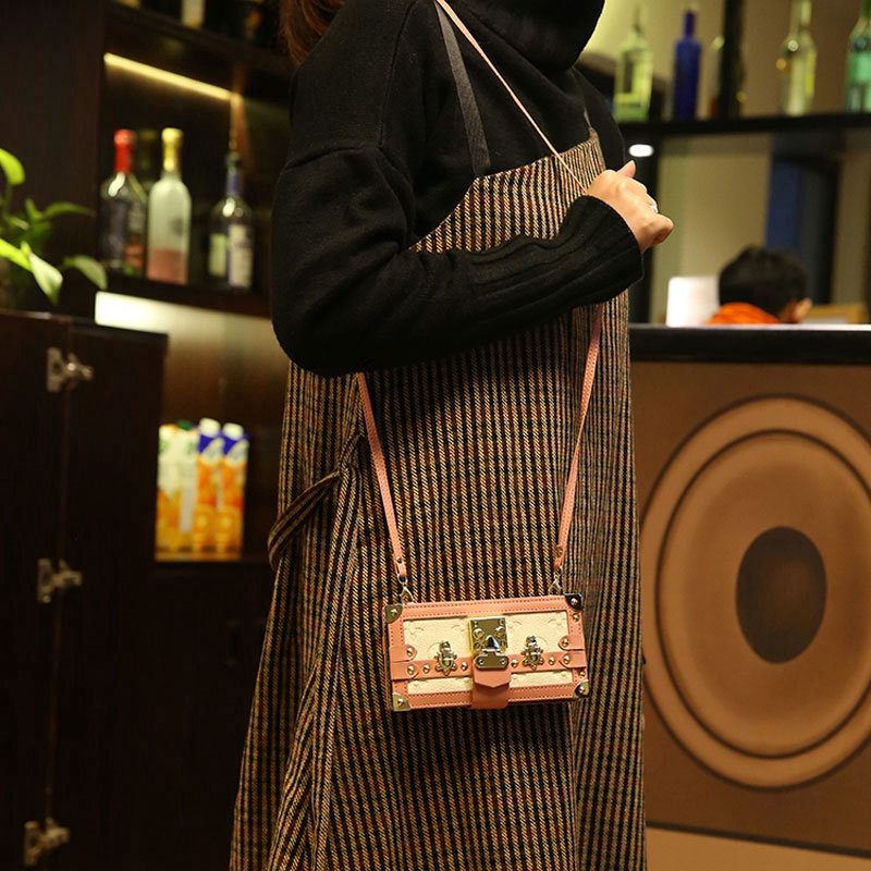 Bao da điện thoại thiết kế dạng túi đeo chéo thời trang cho iphone 6/6s/6s+/7/7+/8/8+/x/xs max/xr | BigBuy360 - bigbuy360.vn