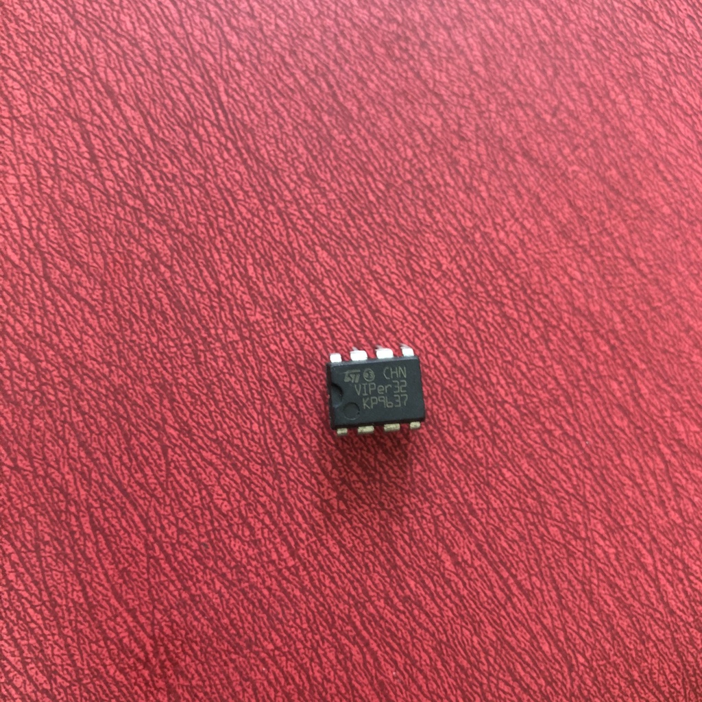 IC nguồn Viper32 chính hãng cao cấp.
