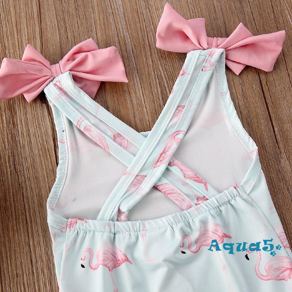 Đồ bơi in hình thiên nga cho bé gái