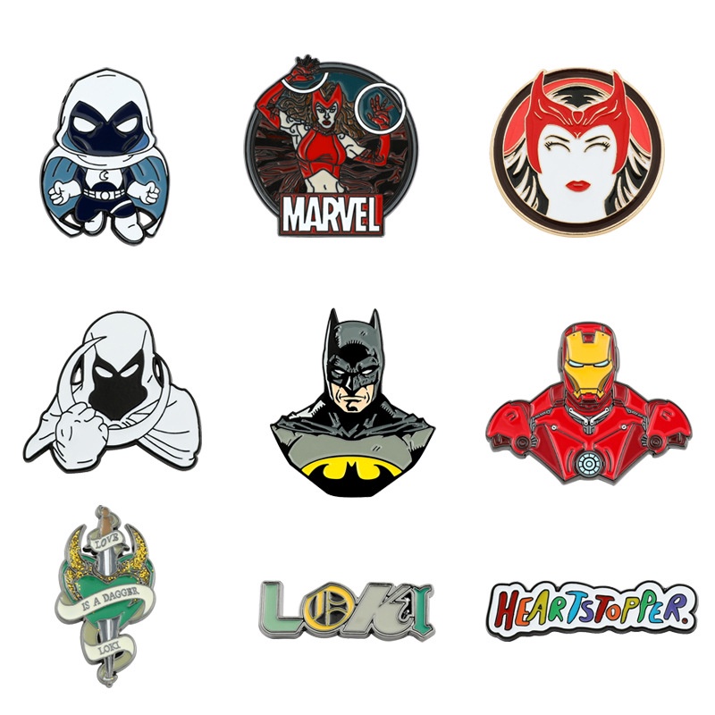 Huy Hiệu Cài Áo Hình Marvel Moonlight Knight Phù Thủy Locky Tráng Men
