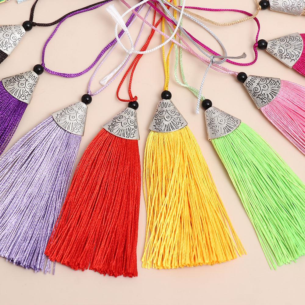 Daphs Bông Tai Tua Rua Bằng Lụa Nhiều Màu Sắc Kèm Nắp Đậy