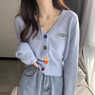 Áo len khuy 2021