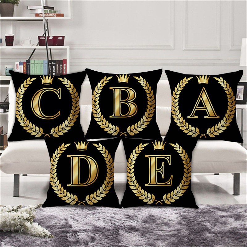 Bao gối đệm in chữ màu đen vàng trang trí ghế sofa