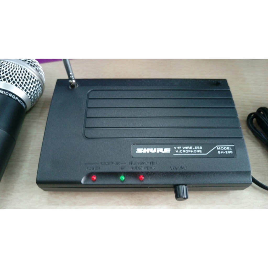 Micro Karaoke Không Dây Shure SH 200