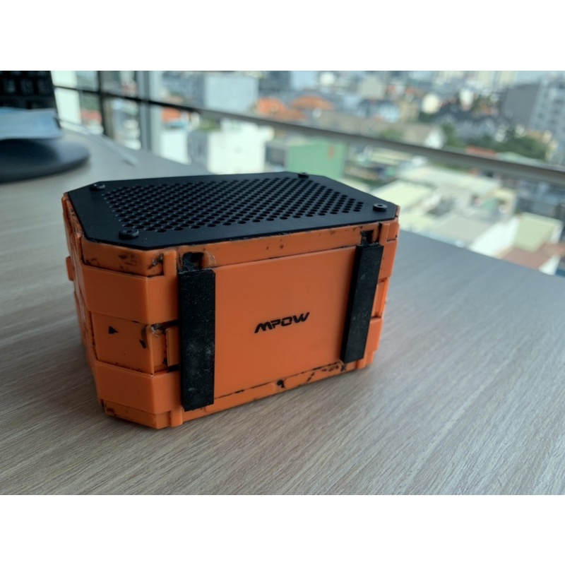 Loa bluetooth Mpow Armor cũ kiêm sạc sự phòng bluetooth 4.0 chống va đạp nghe hay