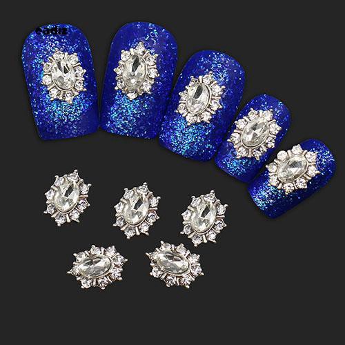 Bộ 10 miếng đính trang trí móng tay xinh xắn