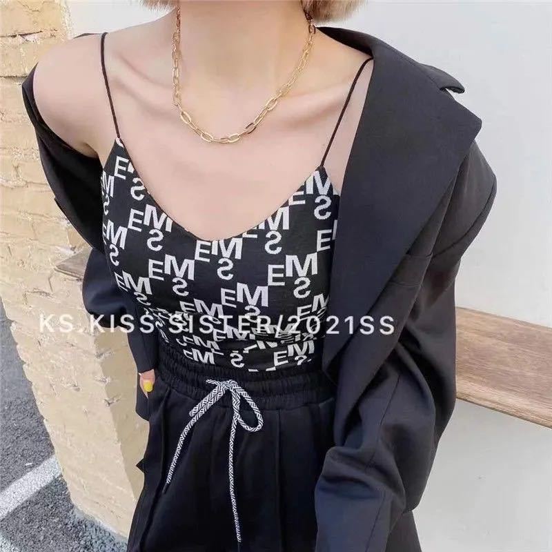 Áo hai dây in chữ phong cách thời trang đường phố Hàn Quốc | BigBuy360 - bigbuy360.vn