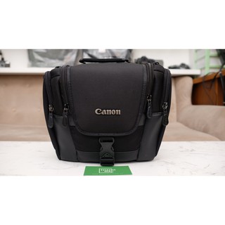 Túi đựng máy ảnh Canon tam giác đựng một máy ảnh DSLR Canon, 2 ống kính, và phụ kiện