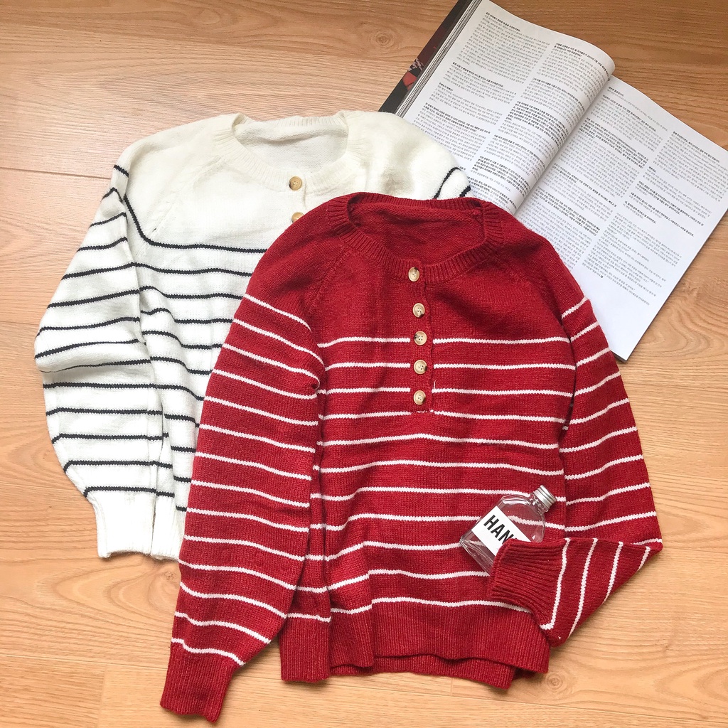 Áo len kẻ sọc cổ tròn có nút LENCLOTHING 7914