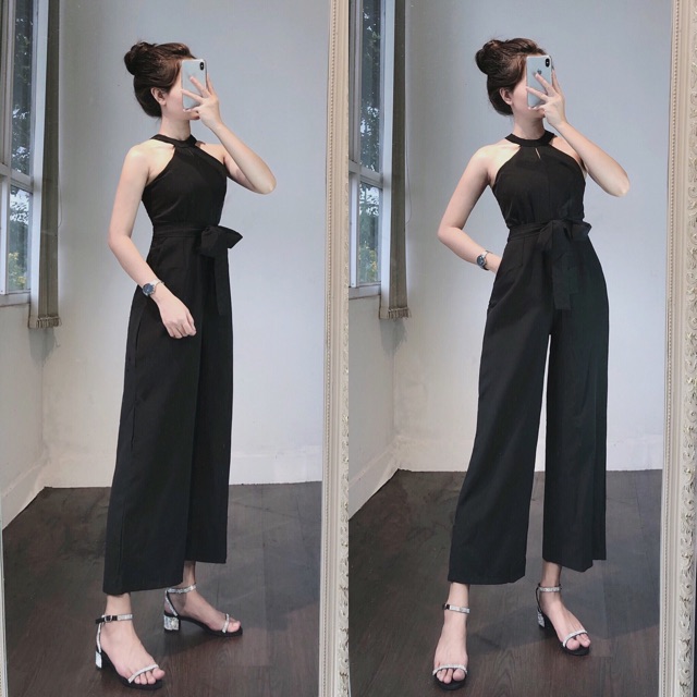 Jum đen dài, form dễ mặc, không cần cầu kì mà vẫn sang chảnh mọi lúc mọi nơi. Đi tiệc, đi chơi, cf gì cũng đẹp khách nha