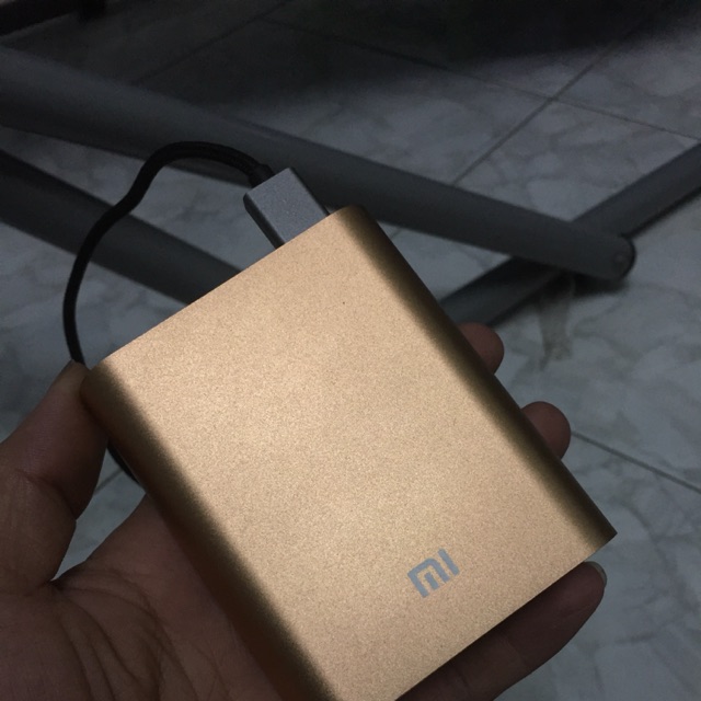 Pin sạc dự phòng 10400mAh
