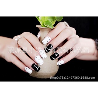 Móng tay giả vân đá