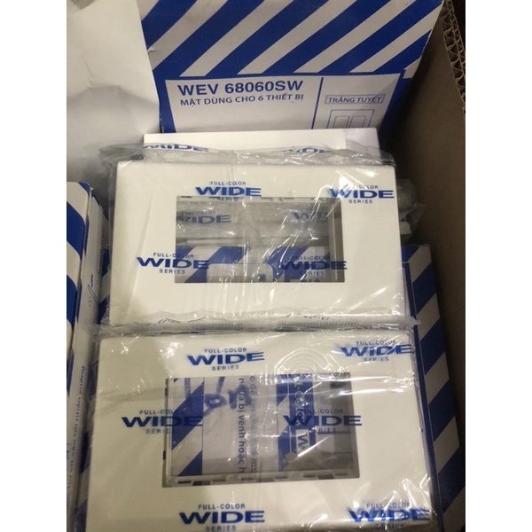 Mặt dùng cho 2, 3, 4, 6 thiết bị panasonic