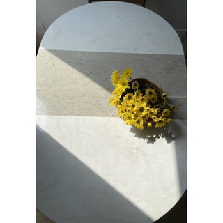 Bàn ăn mặt đá solid surface white macchiato