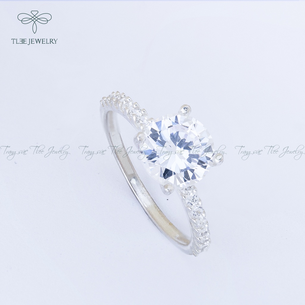 Nhẫn bạc nữ TLEE trụ đá bốn chấu ổ đá 8li sang trọng NCJ A0115