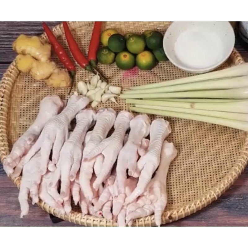 Chân ngâm  gà xã tắc ăn là ghiền