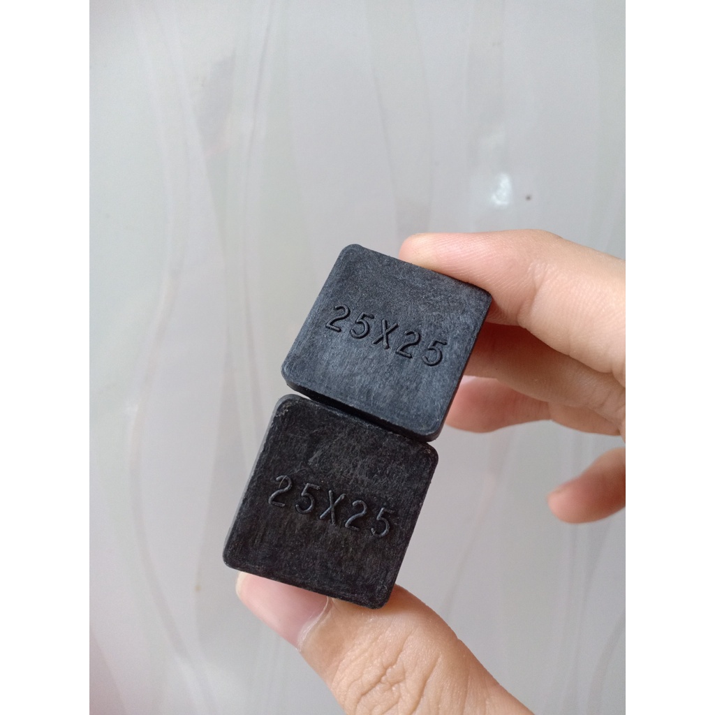 Bộ 10 nhựa chụp sắt hộp, ốp bịt chụp chân bàn ghế size 13x26, 20x20, 25x25