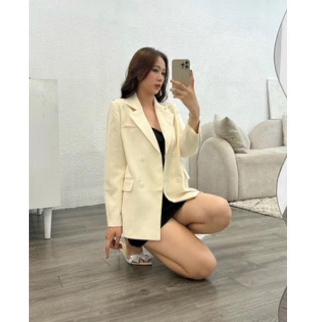 Áo blazer Hàn Quốc hàng thiết kế 2 lớp tỉ mỉ, có cơi ngực, nắp túi, lớp lót bằng vải habutai, độn vai và khuy tay | BigBuy360 - bigbuy360.vn