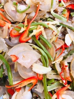 Hộp vó bò 900g