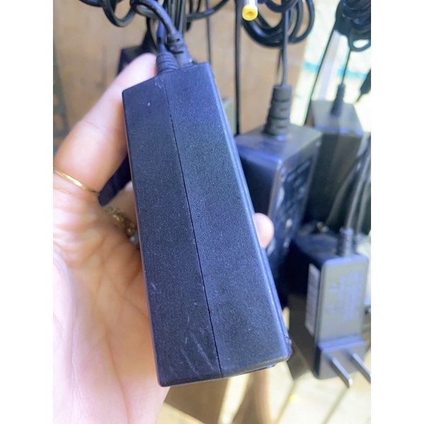 Nguồn 14v cho màn hinh và dây điên