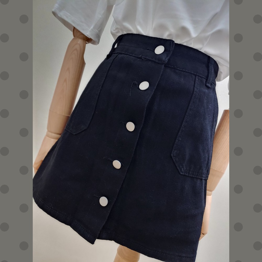 [Ảnh thật - SẴN] Chân Váy Đen Trắng Kaki Ngắn, Dáng Chữ A Cạp Cao, BigSize (Có Quần Trong)