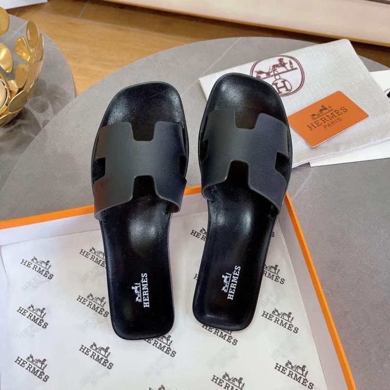 DÉP H TRONG HOT HIT