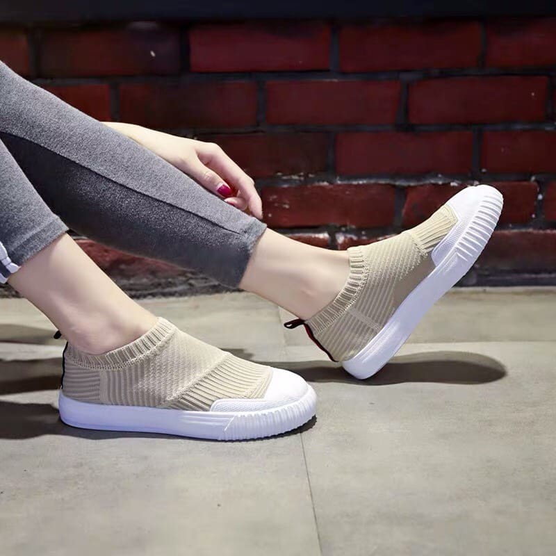 Giày lười thể thao cổ chun chất đẹp - mẫu mới 2021 | BigBuy360 - bigbuy360.vn