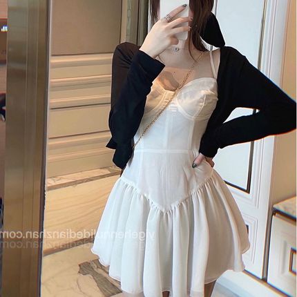 váy trắng xòe🌼NaNo Studio🌼đầm ôm hai dây tôn dáng hack mông nữ tính mẫu mới 2021 | BigBuy360 - bigbuy360.vn