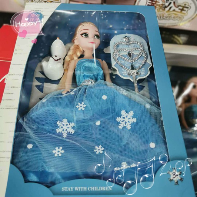 Búp Bê Elsa Trong Phim Hoạt Hình Frozen