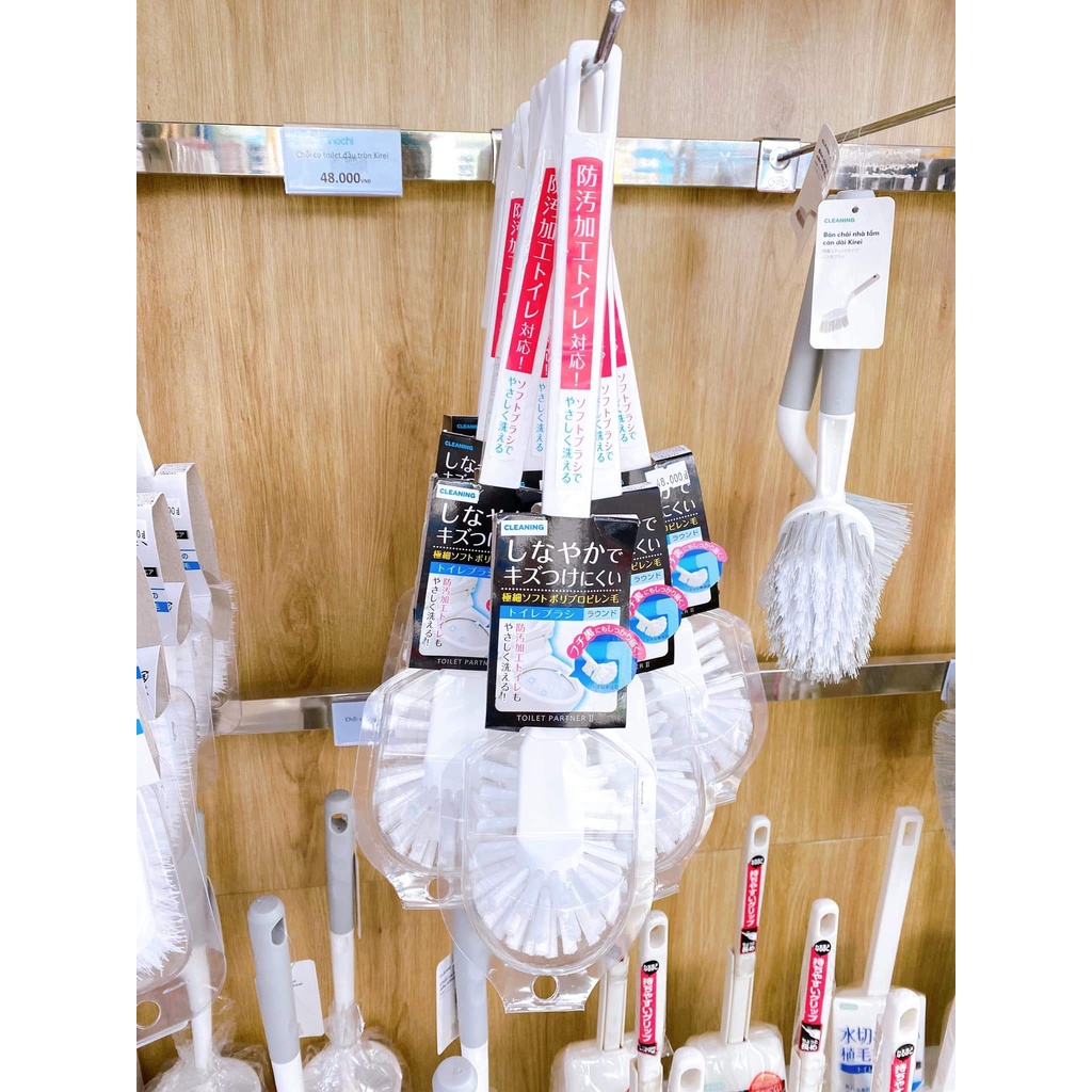 Chổi cọ toilet đầu tròn Kirei INOCHI