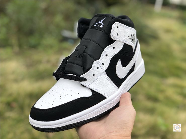 (FREESHIP+FULLBOX) Giày thể thao AIR JORDAN 1 Retro High trắng đen cổ cao | BigBuy360 - bigbuy360.vn