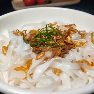 Phở gạo ăn liền hữu cơ Vietsuisse (Gói 15 vắt x 60g)