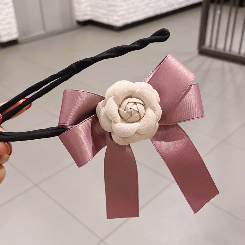 Dây Cột Tóc Thắt Nơ Phối Hoa Trà Và Bóng Lông Phong Cách Hàn Quốc Ngọt Ngào Cho Nữ