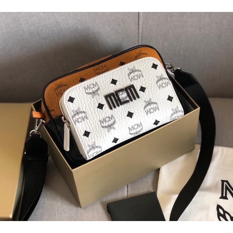 Túi đeo chéo nam da thật cao cấp thương hiệu MCM phối 3 màu