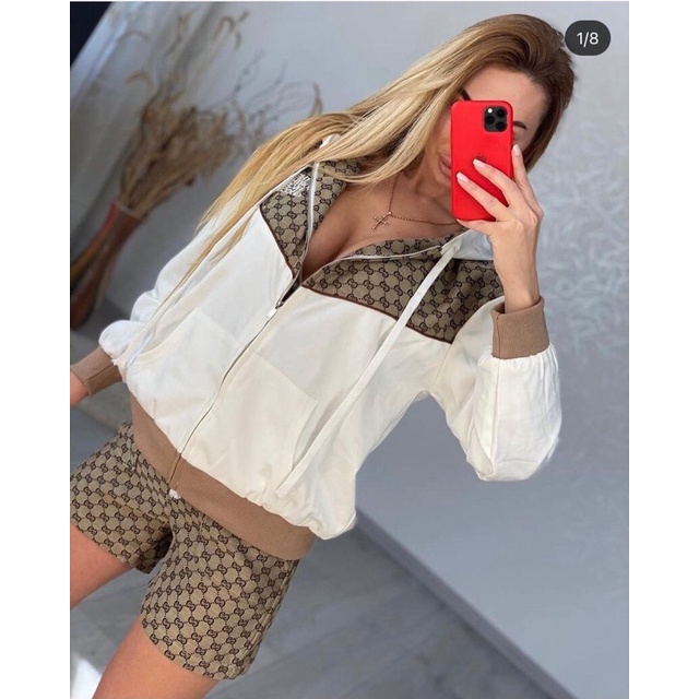 bộ đồ mới đôi chữ G jacquard màu thời trang phù hợp với áo khoác dài tay có dây kéo có mũ + quần đùi thun gucci GC gg