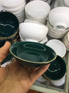 Bát cơm xanh cổ vịt vẽ vàng Bát Tràng