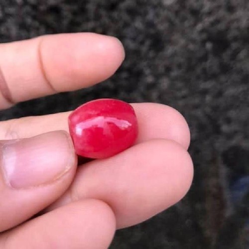 MẶT DÂY LU THỐNG MẦU HỒNG RUBY.SIZE 10LI- TẶNG KÈM DÂY ĐEO