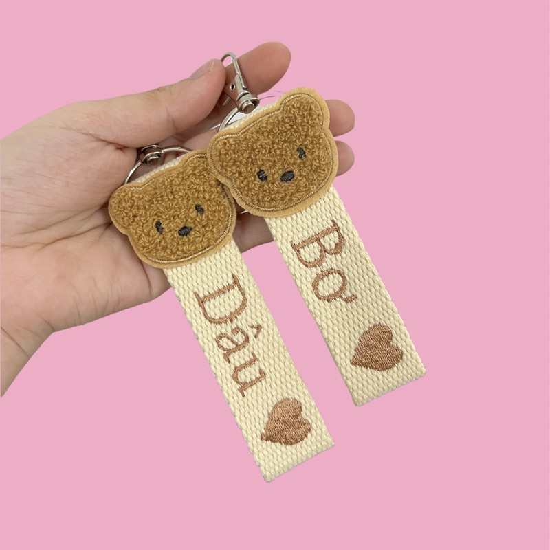 Nametag gấu thêu tên theo yêu cầu