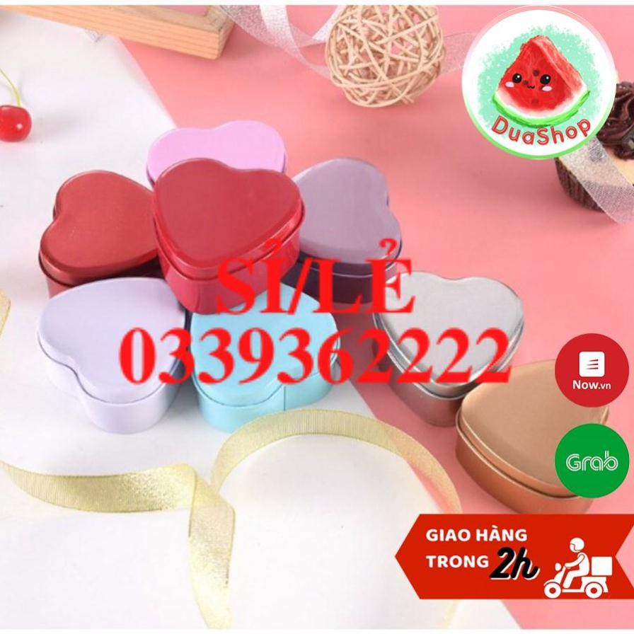 [ HAIANHSHOP ] Hộp Thiếc Hình Trái Tim Đựng Trang Sức/ Phụ Kiện/ Bánh Kẹo/ Chocolate/ Quà Tặng Đáng Yêu Duashop &gt;