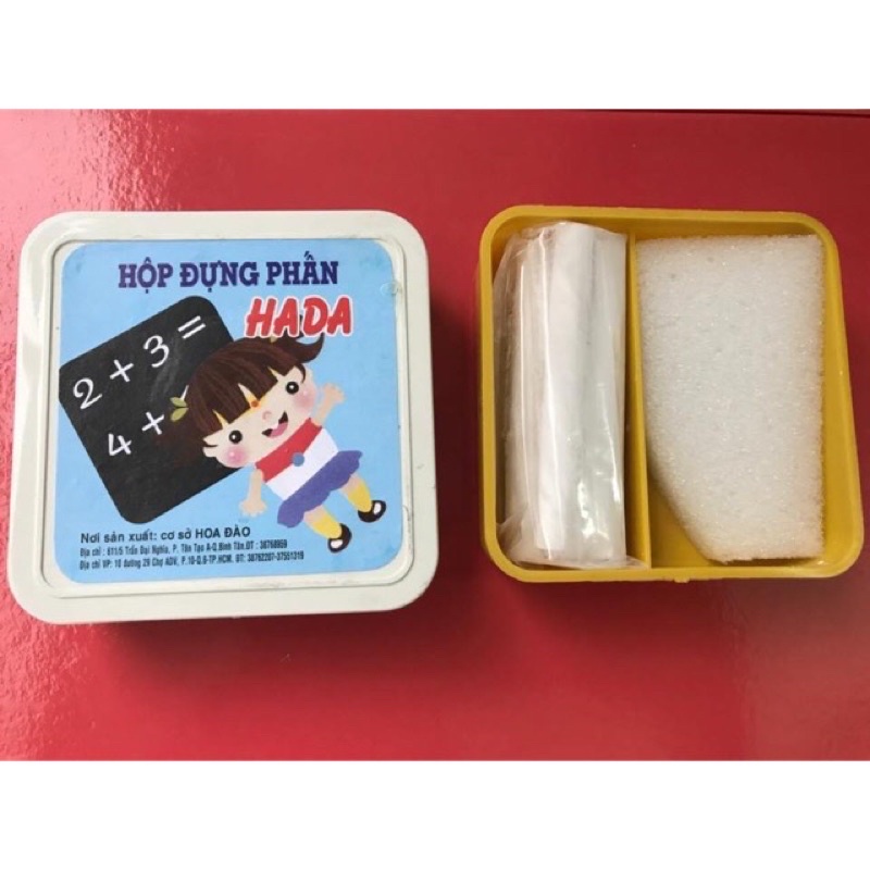 Hộp đựng phấn Mic  kèm khăn lau cho học sinh