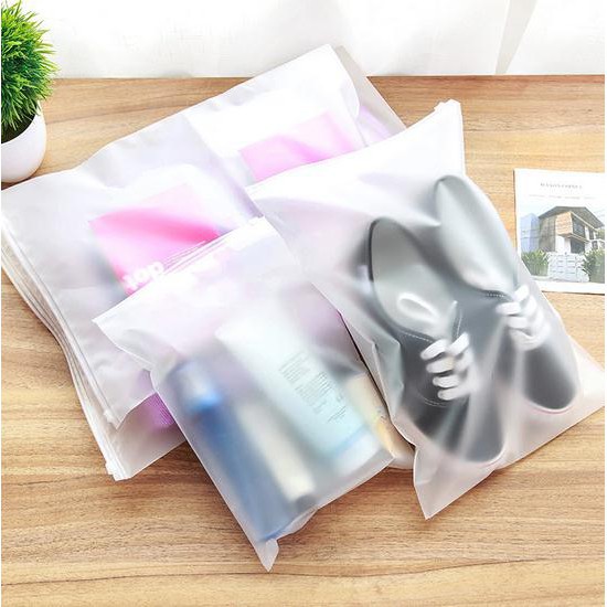 Túi đựng đồ lụa mờ khóa zip
