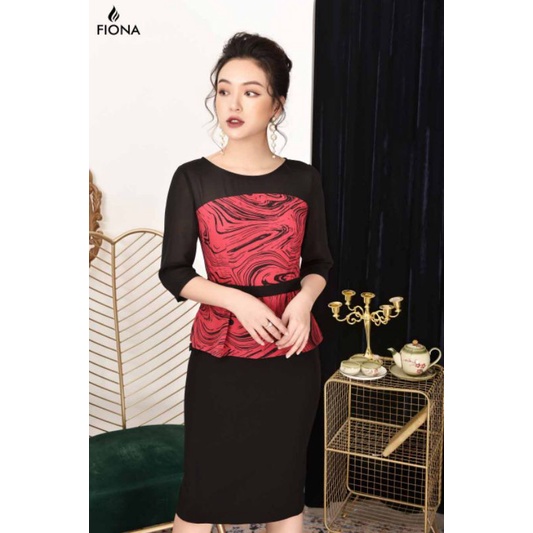 Đầm bút chì phối peplum hãng FIONA