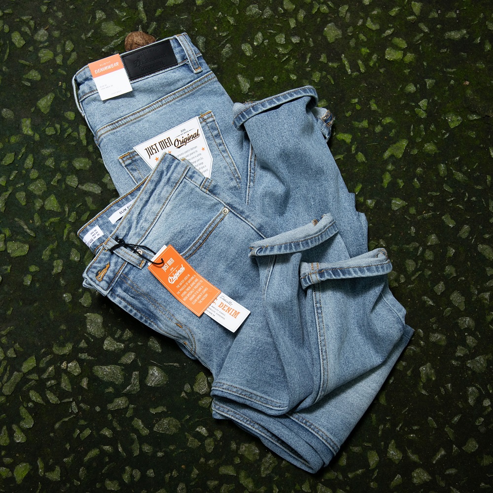 Quần Jeans Dài Trơn Just Men 220091.3