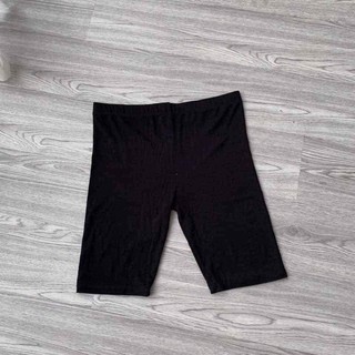 {Có sẵn}Quần legging ngố thần thánh một màu đen dễ phối đồ