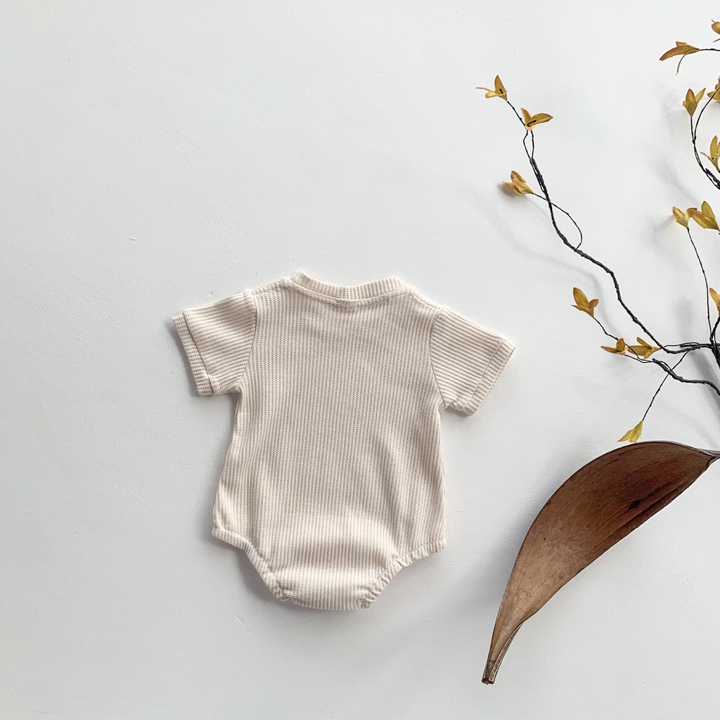 Áo liền quần bằng cotton tay ngắn màu sắc đơn giản cho bé