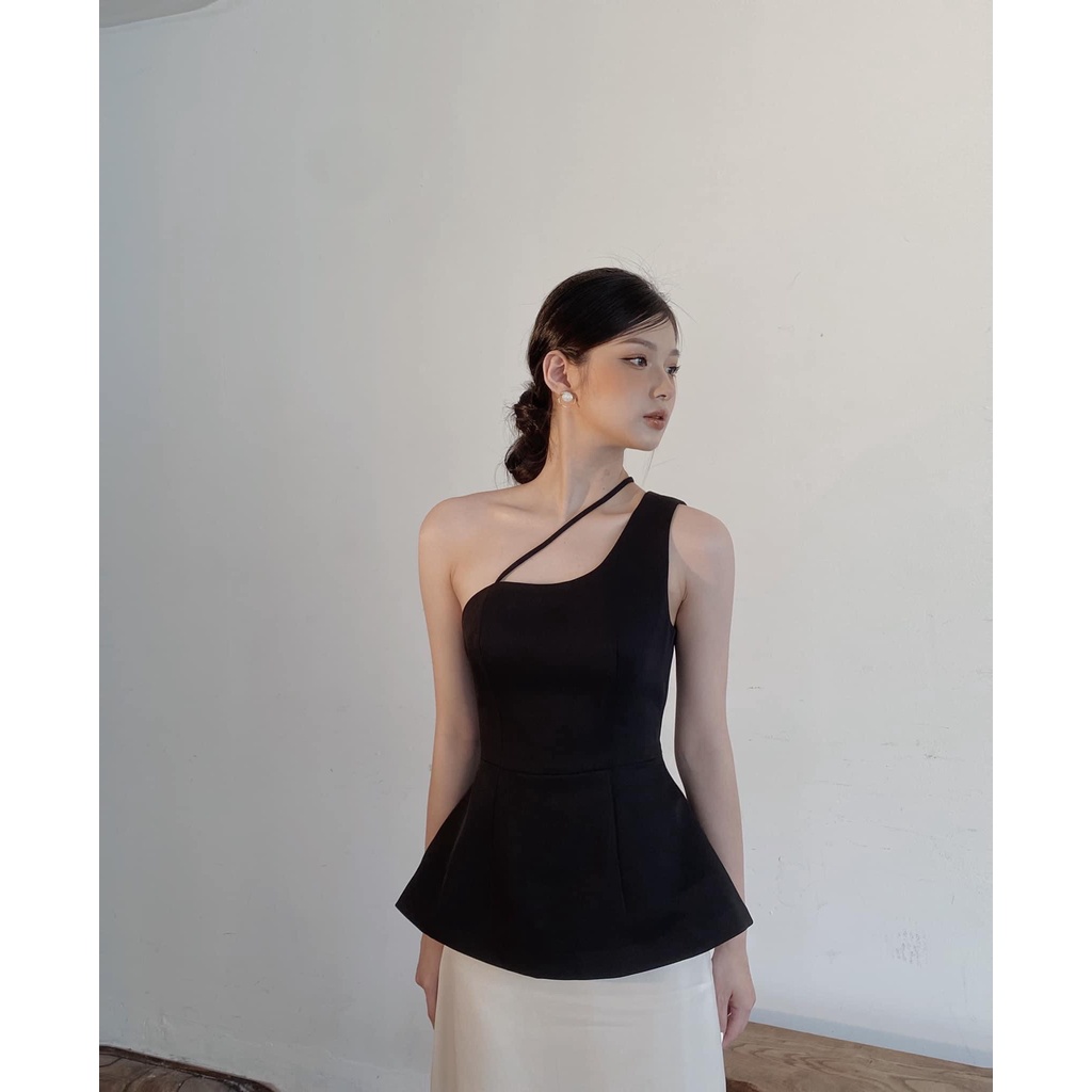 Áo Chéo Vai Dáng Xòe